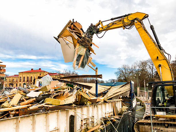 West Bradenton, FL Junk Removal Company